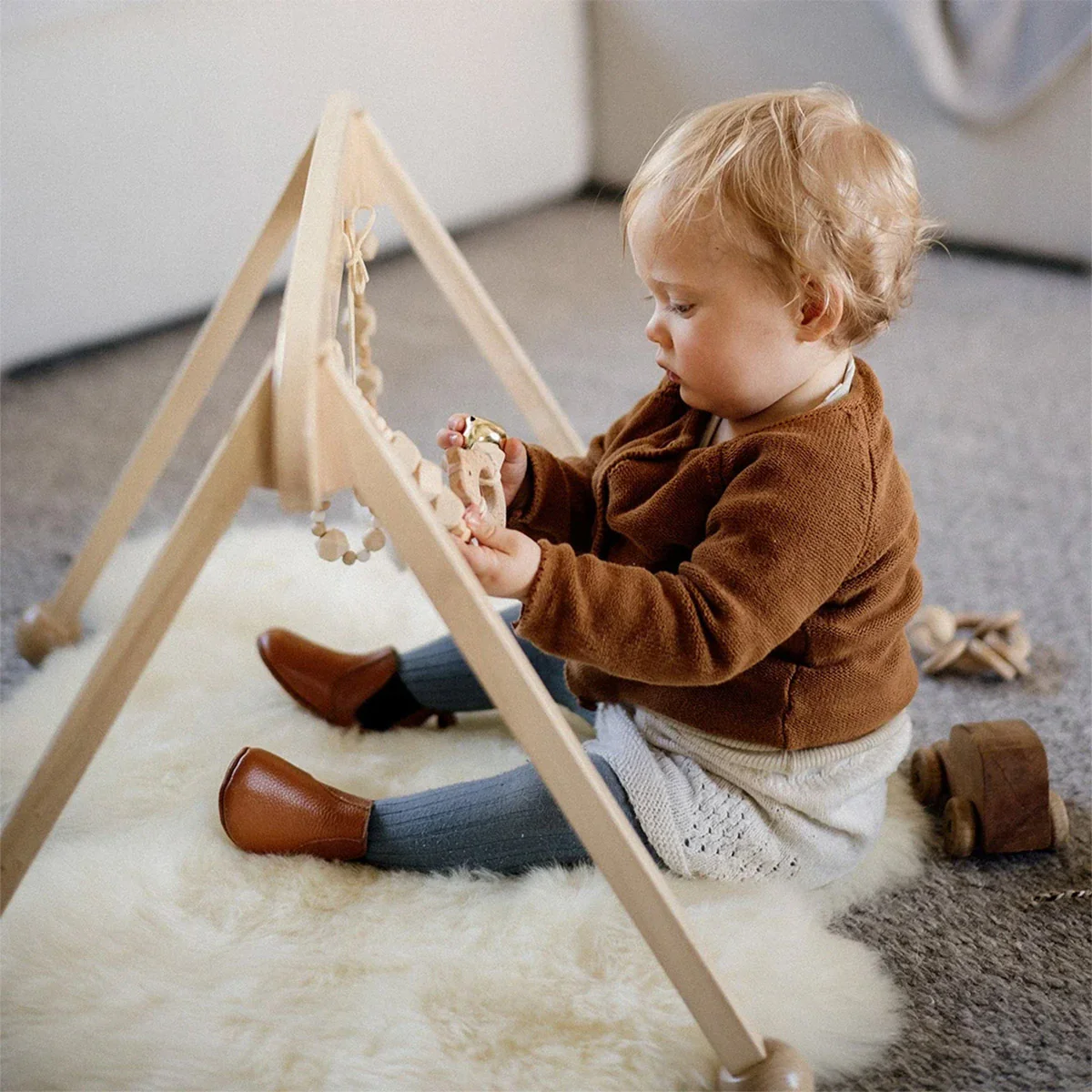 Classic NZ Short Wool Sheepskin Baby Sleep Rug - Image 4