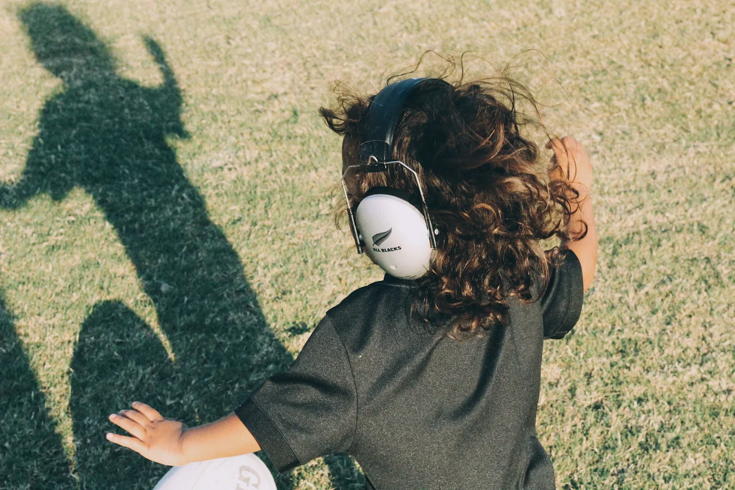 Ems All Blacks Kids Ear Muffs - Image 6