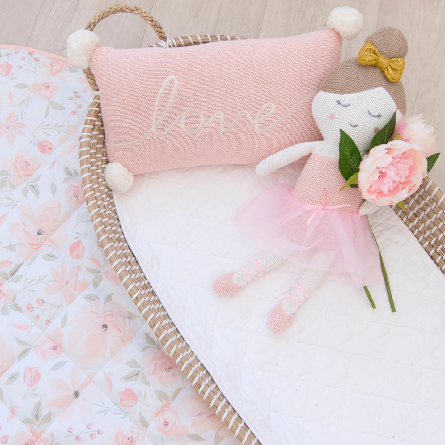 Lolli Living Meadow Cushion - Image 3